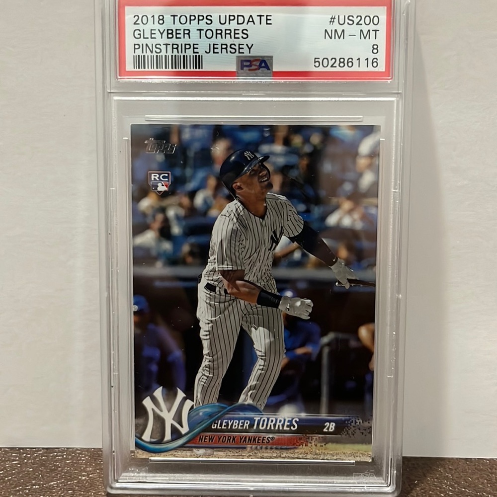 2018 Topps Update Gleyber Torres US 200 Rookie Card RC PSA 8 NM-MT Yankees